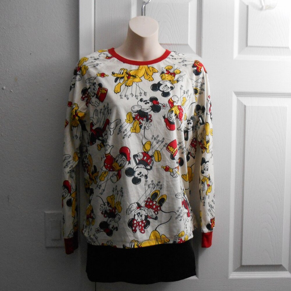 DISNEY MACY'S XS WOMEN'S JOGGER SHIRT TOP MINI MICKEY PLUTO DESIGN INTIMATES